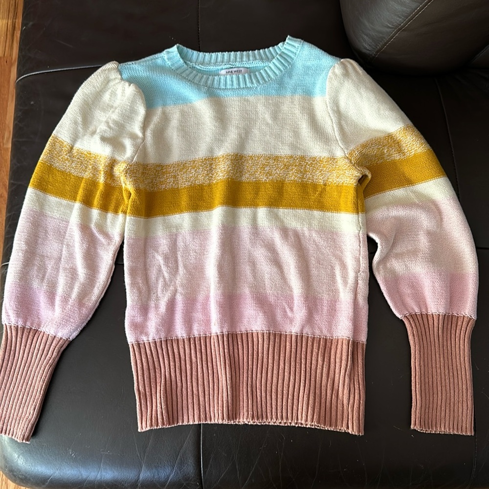 Nine West sweater. Size petite small.